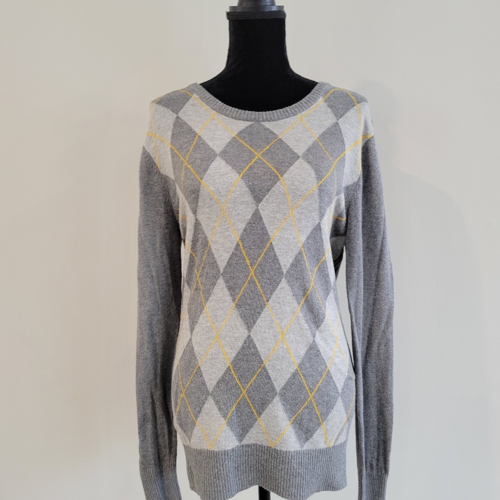 Merona Long Sleeved  Crewneck Argyle Sweater Grey XL